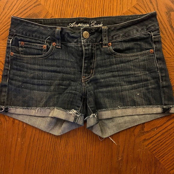 American Eagle Jean shorts size 6 - Picture 1 of 6